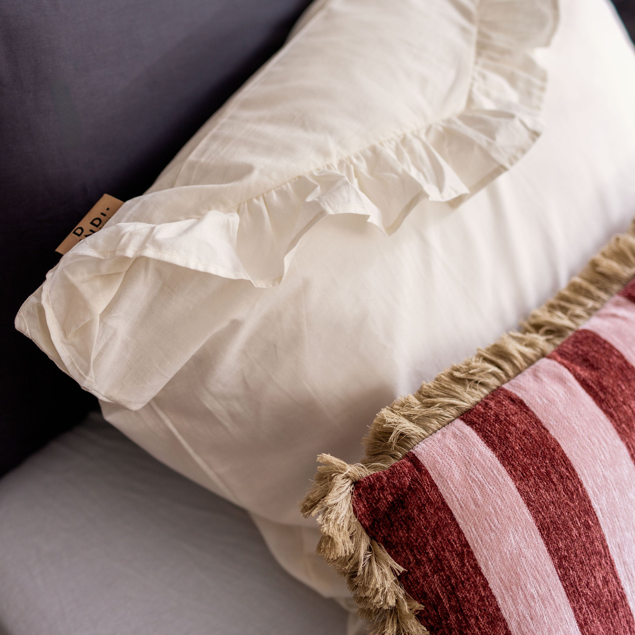 Kussensloop White Ruffle 2x 60x70 cm