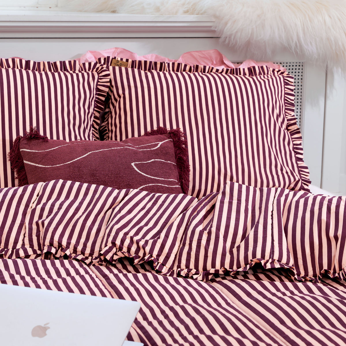 Dekbed zonder overtrek Cheeky Ruffles - Roze / Bordeaux